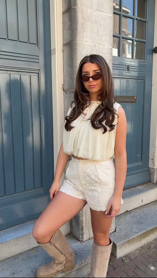 Cream glitter short