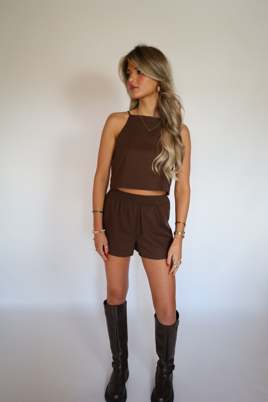 Linnen short choco brown