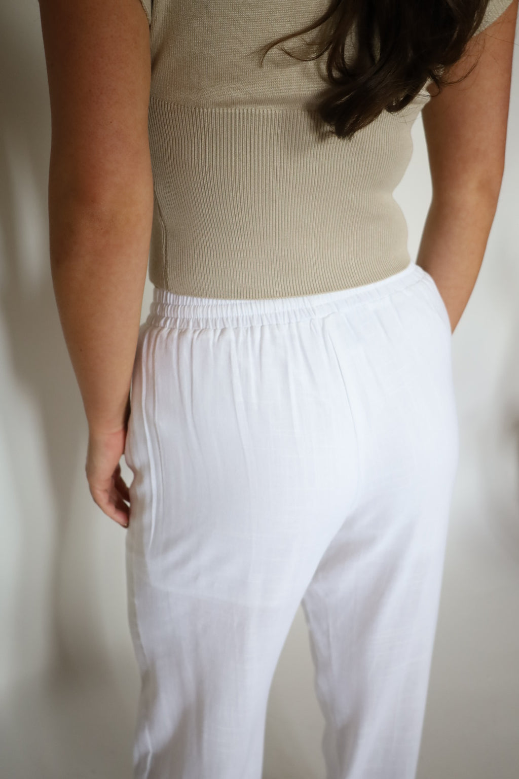 Linen pants white