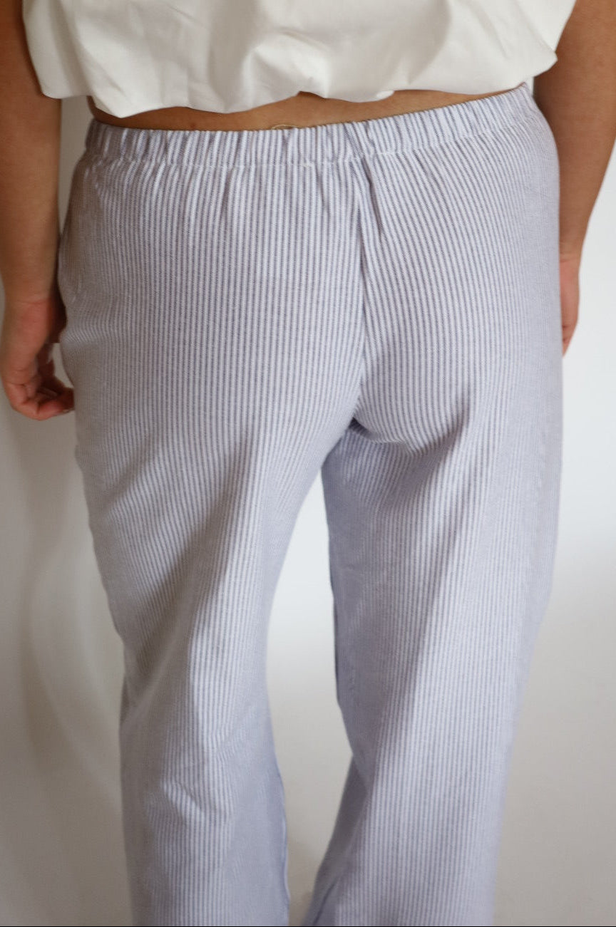 Linen pants strips